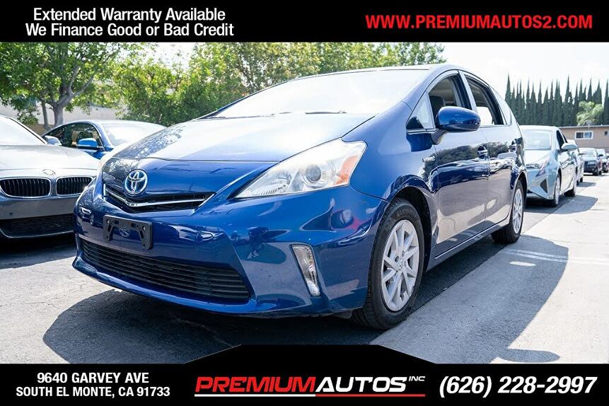 2012 Toyota Prius v Two FWD for sale in South El Monte, CA