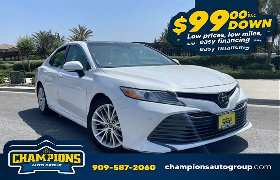 2018 Toyota Camry XLE V6 for sale in Fontana, CA