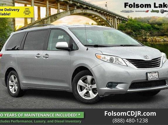 2013 Toyota Sienna LE for sale in Folsom, CA