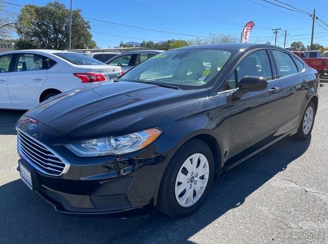 2019 Ford Fusion S for sale in Lakeport, CA