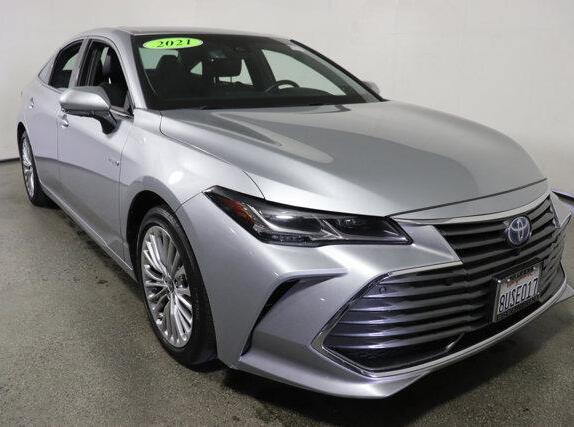 2021 Toyota Avalon Hybrid Limited for sale in Escondido, CA