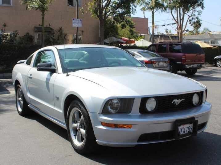 2005 Ford Mustang GT Deluxe Coupe RWD for sale in Long Beach, CA