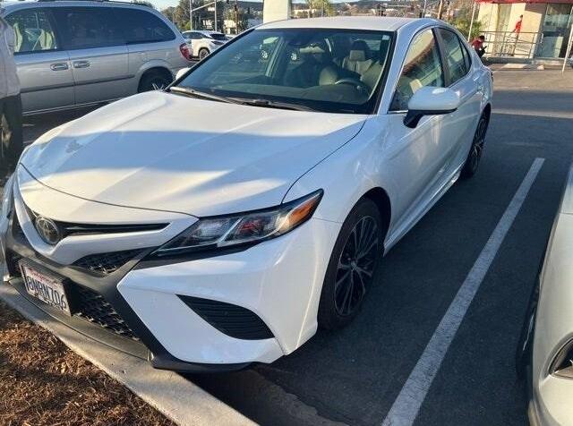 2020 Toyota Camry SE for sale in Simi Valley, CA