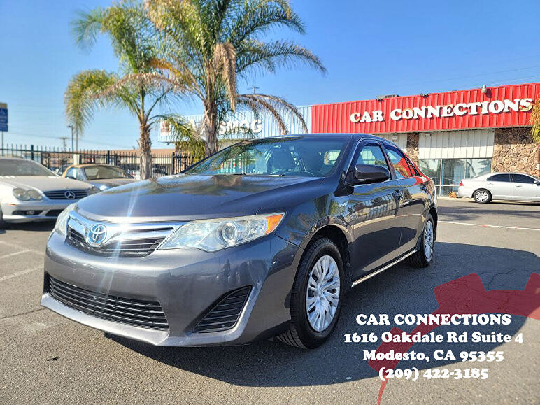 2012 Toyota Camry Hybrid LE FWD for sale in Modesto, CA